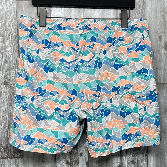 The North Face Men's Printed Class V Belted Shorts [T26] - Picture 5 of 12